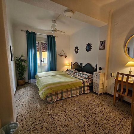 Guest House Capitan Meca Alicante Ngoại thất bức ảnh
