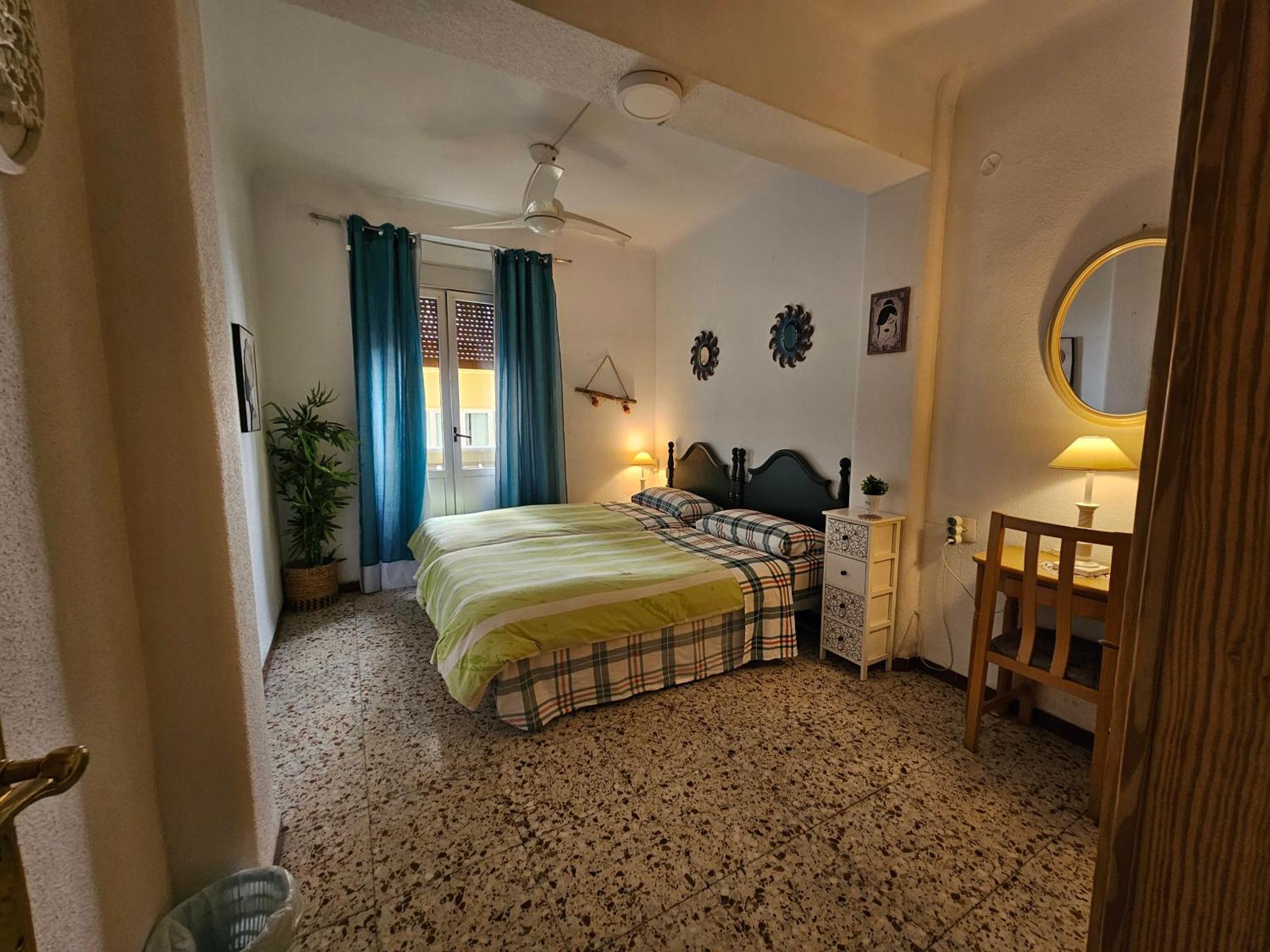 Guest House Capitan Meca Alicante Ngoại thất bức ảnh